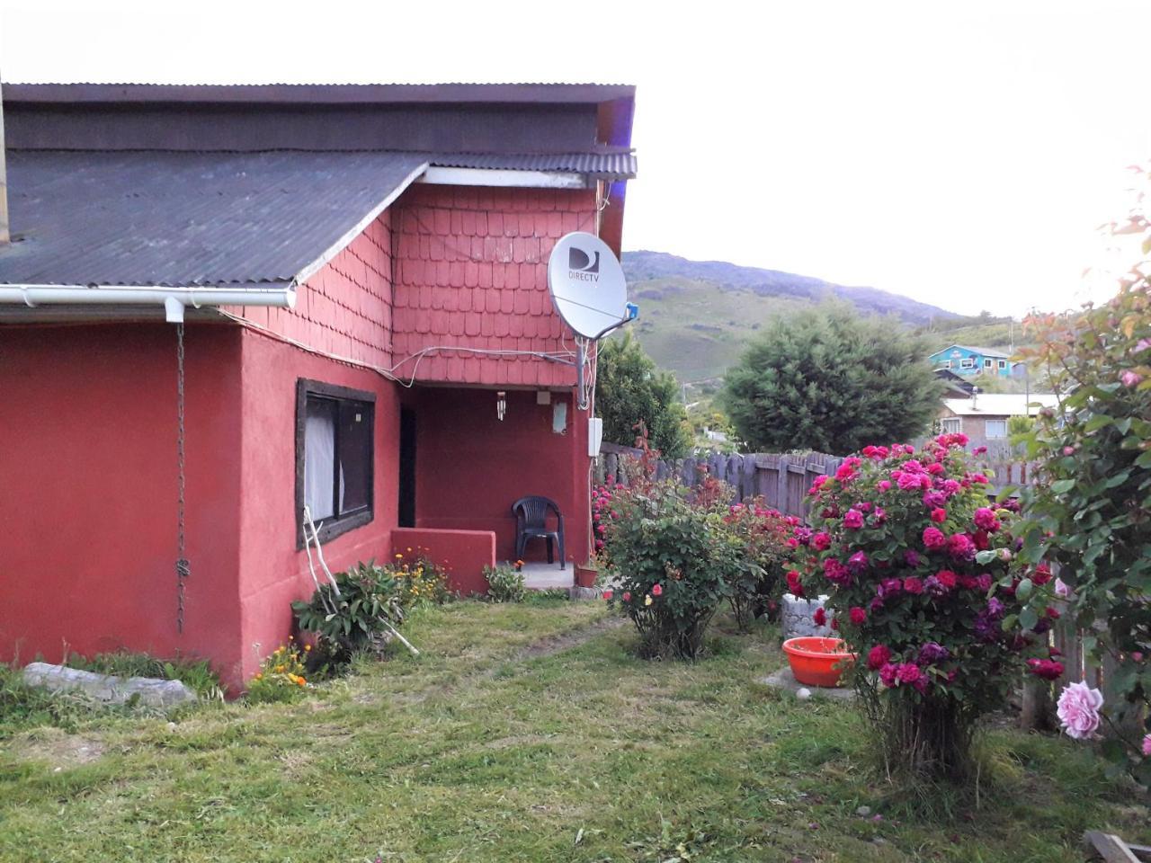 Hostal Y Cabanas Peumayen Puerto Guadal Εξωτερικό φωτογραφία