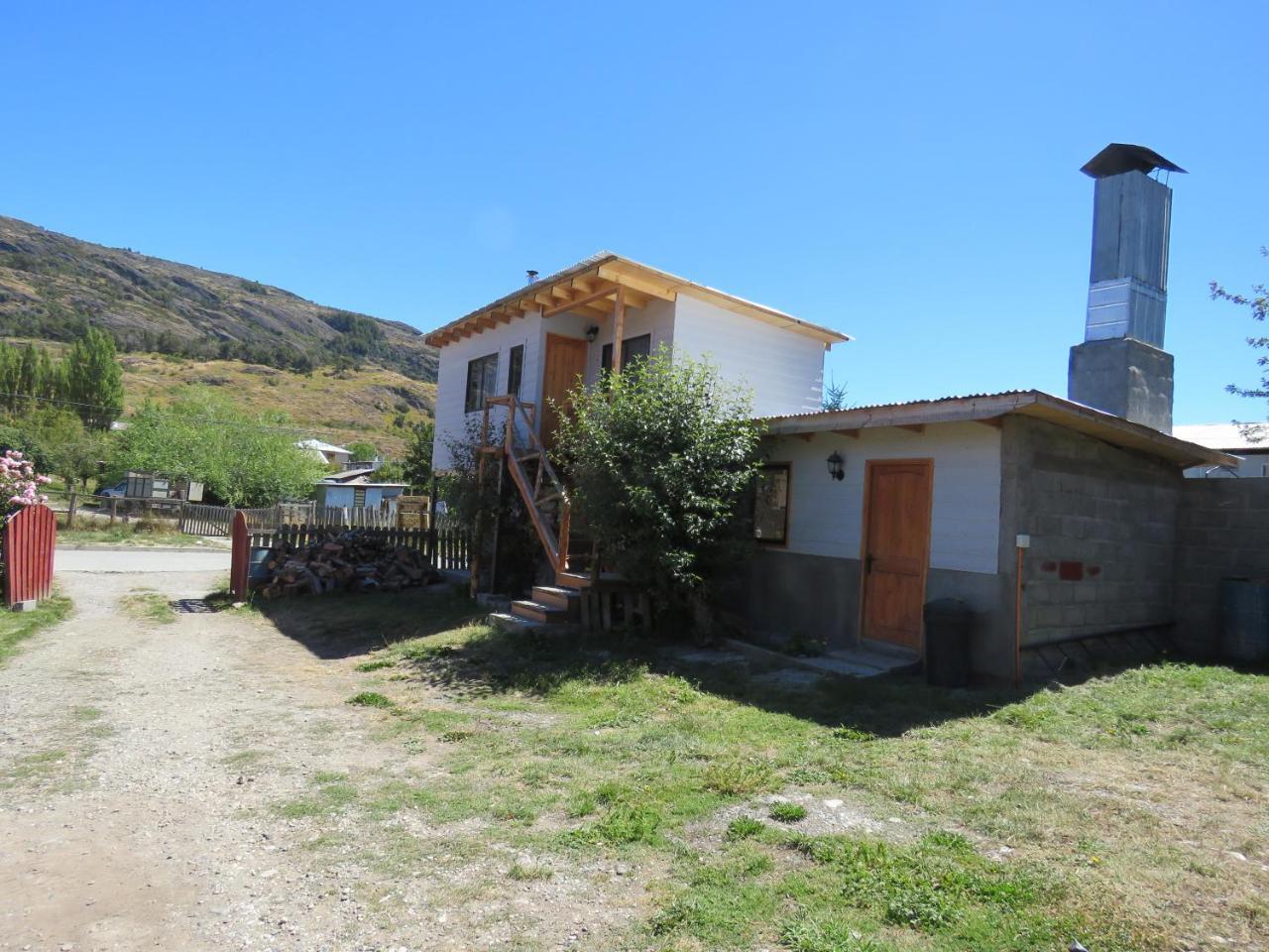 Hostal Y Cabanas Peumayen Puerto Guadal Εξωτερικό φωτογραφία